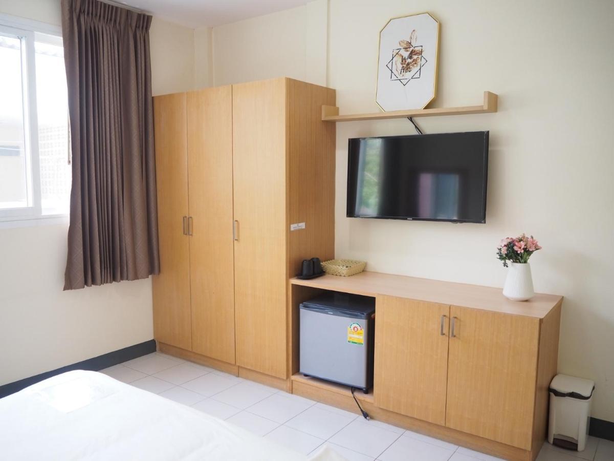 Nana Best Inn Hotel Makkasan Екстер'єр фото