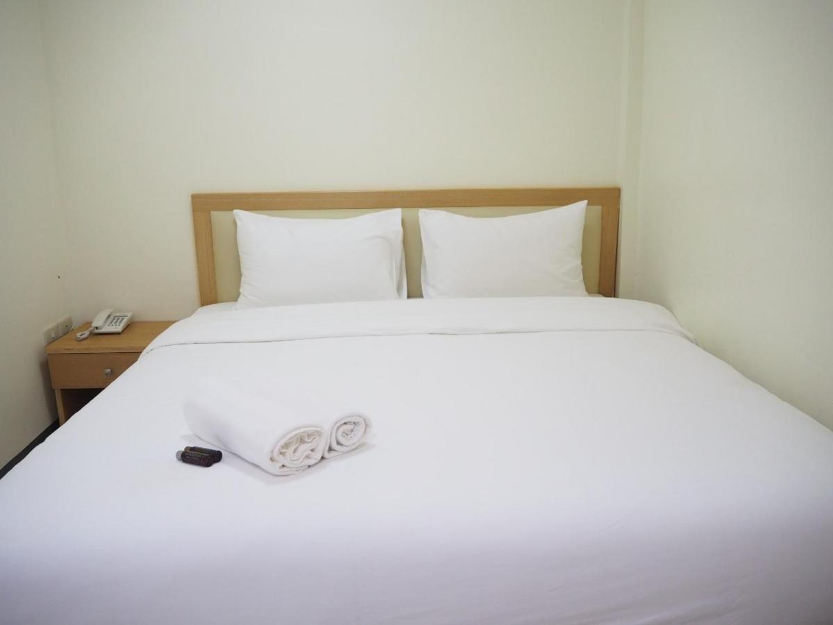 Nana Best Inn Hotel Makkasan Екстер'єр фото
