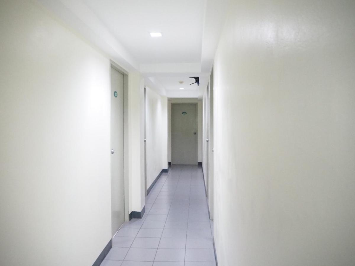 Nana Best Inn Hotel Makkasan Екстер'єр фото
